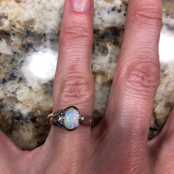Genuine NATURAL OPAL & Genuine DIAMOND 14k WHITE Gold Size 6 - Picture 3 of 7